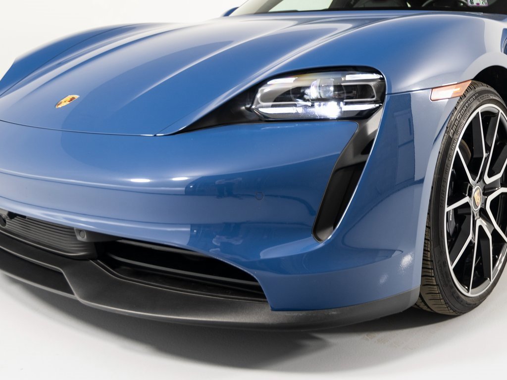 Certified 2023 Porsche Taycan image 15