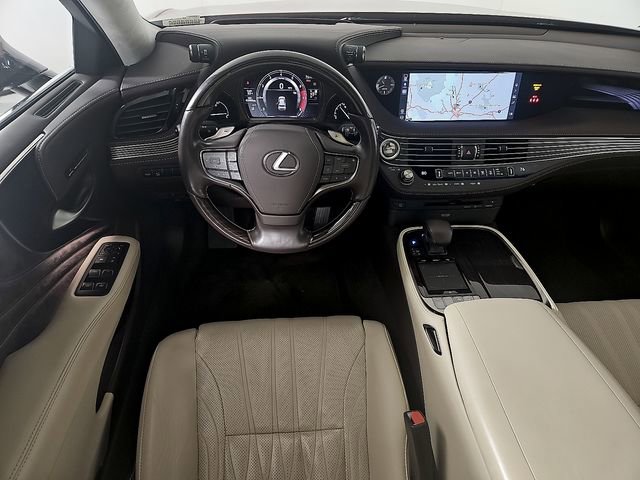 Used 2020 Lexus LS 500 w/ Luxury Package image 12