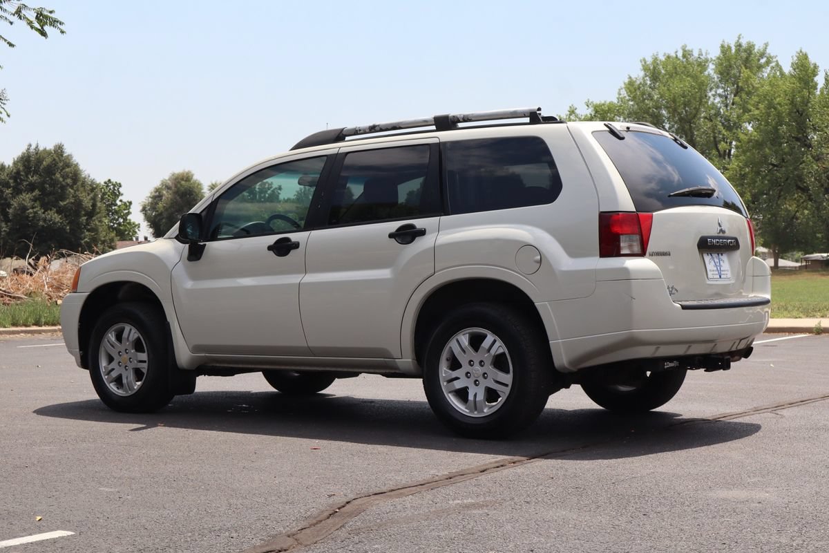 Used 2008 Mitsubishi Endeavor LS AWD/4WD image 7