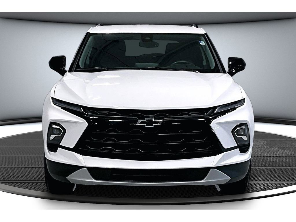 Used 2023 Chevrolet Blazer LT w/ Convenience Package image 4