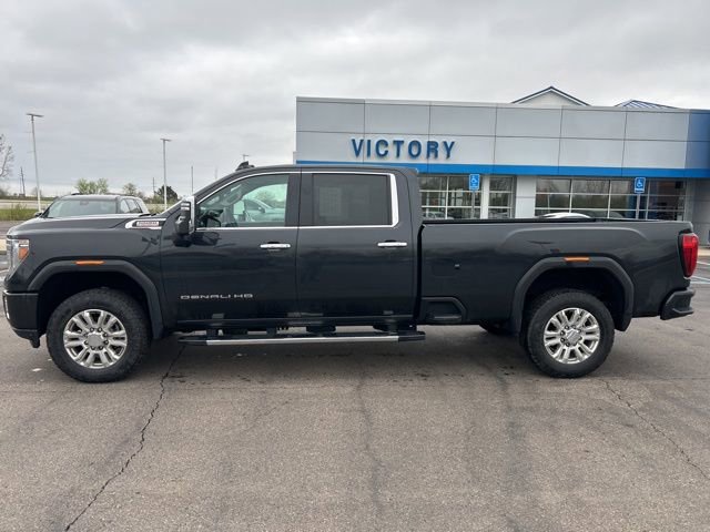 Used 2020 GMC Sierra 3500 Denali w/ Denali Ultimate Package AWD/4WD image 8