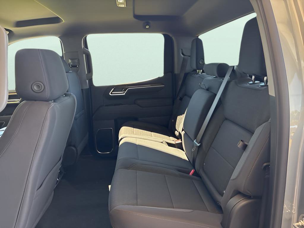 New 2026 GMC Sierra 1500 Elevation image 7