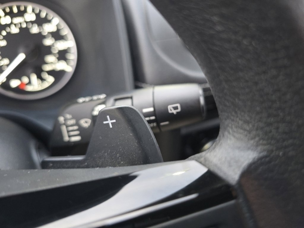 Certified 2023 Nissan Rogue SV image 34