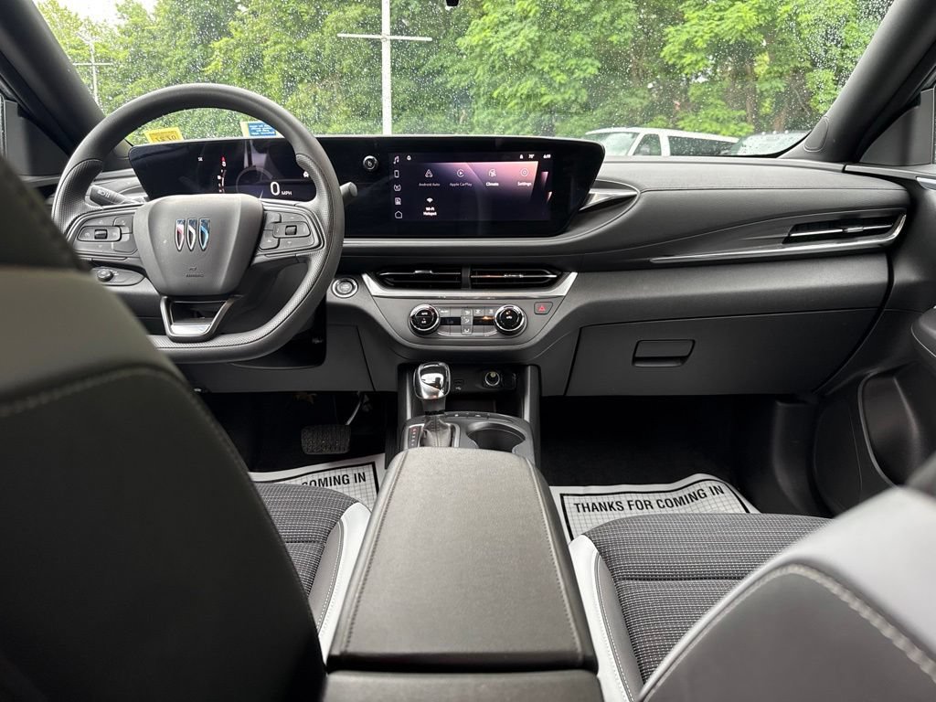 Used 2024 Buick Envista Preferred FWD image 17