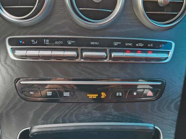 Used 2021 Mercedes-Benz GLC 300 4MATIC Coupe image 22