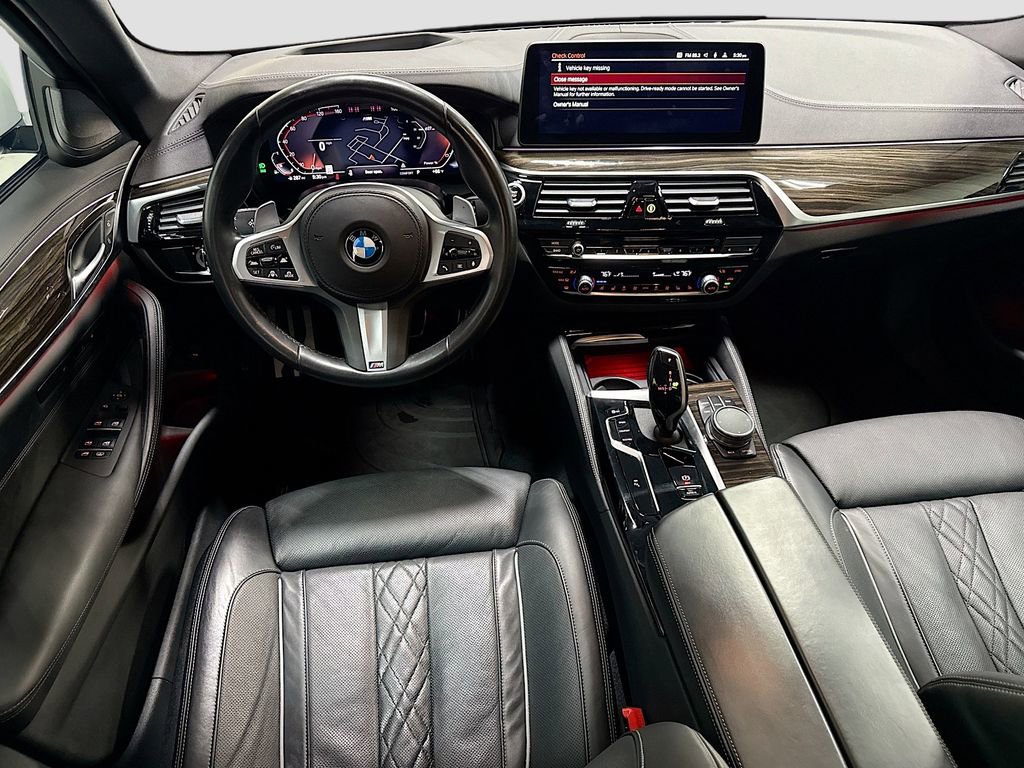 Used 2022 BMW 540i w/ M Sport Package RWD image 25