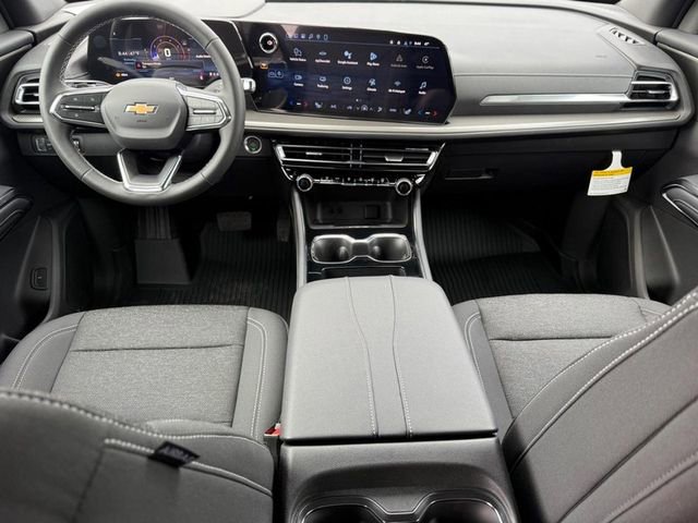 New 2026 Chevrolet Traverse LT w/ LPO, Floor Liner Package FWD image 7