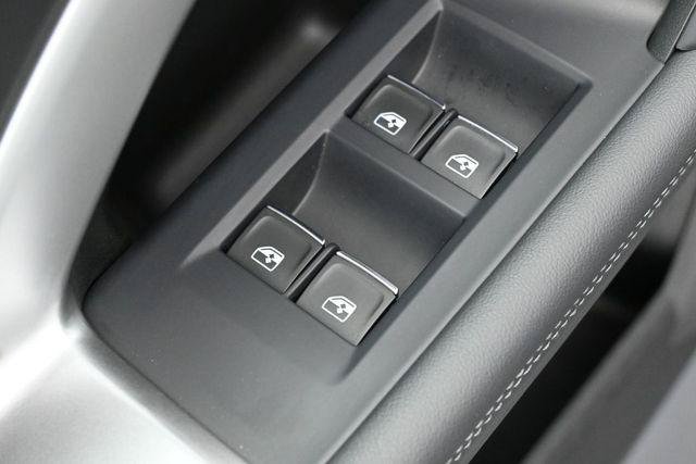 Used 2025 Audi Q5 Premium w/ Convenience Package AWD/4WD image 14