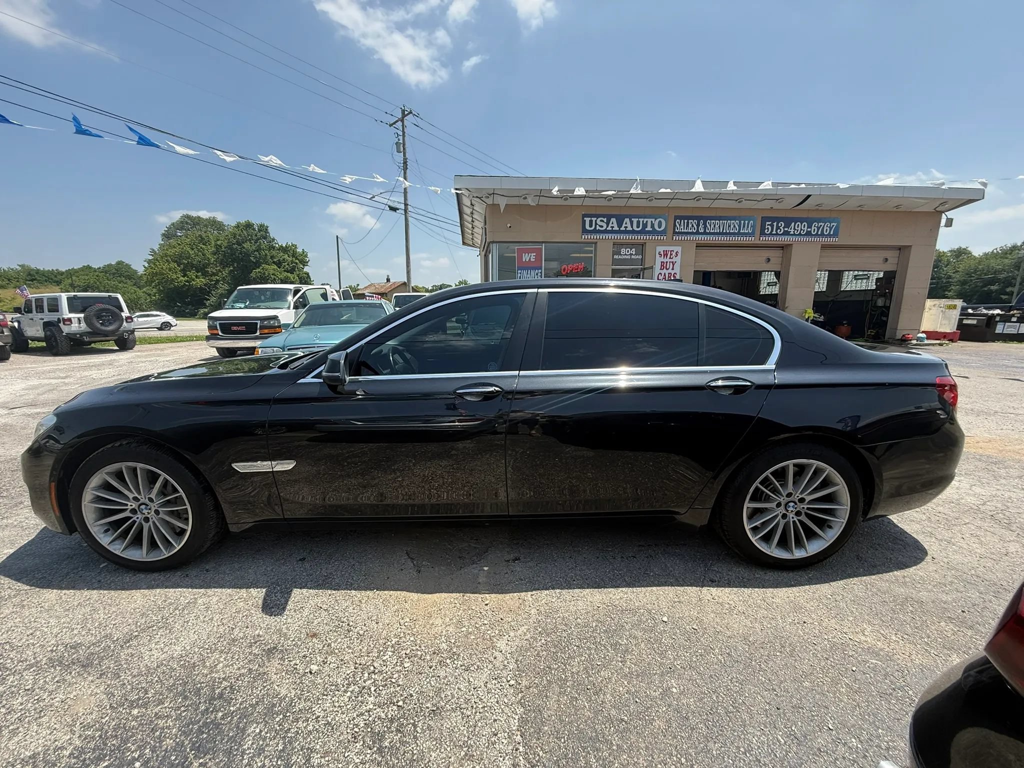 Used 2013 BMW 750Li xDrive AWD/4WD image 3