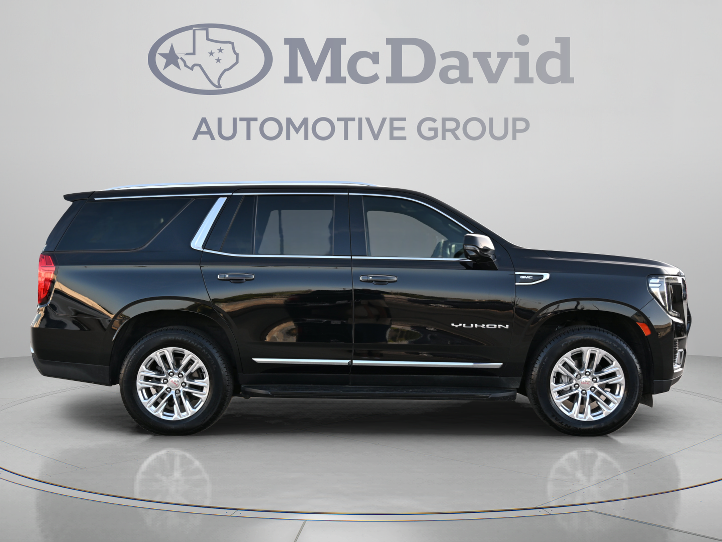 Used 2022 GMC Yukon SLT w/ SLT Premium Package AWD/4WD image 7