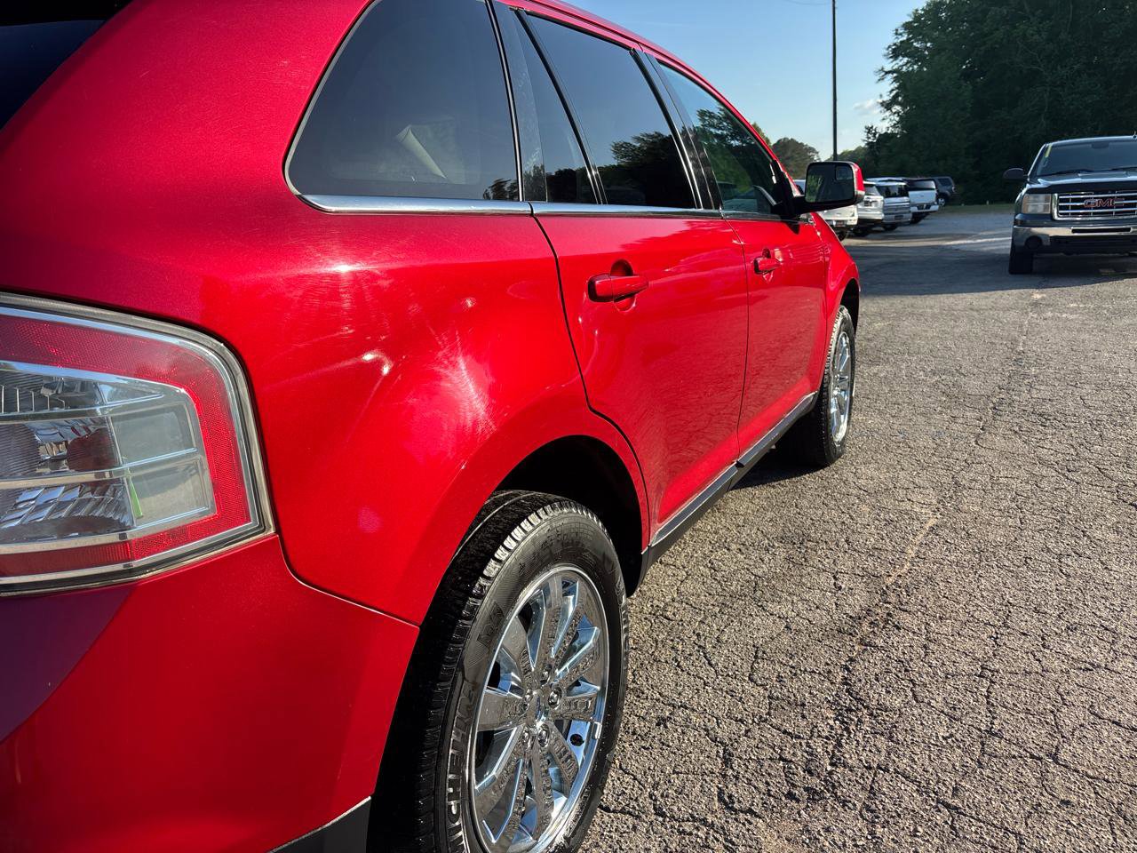 Used 2010 Ford Edge Limited FWD image 7