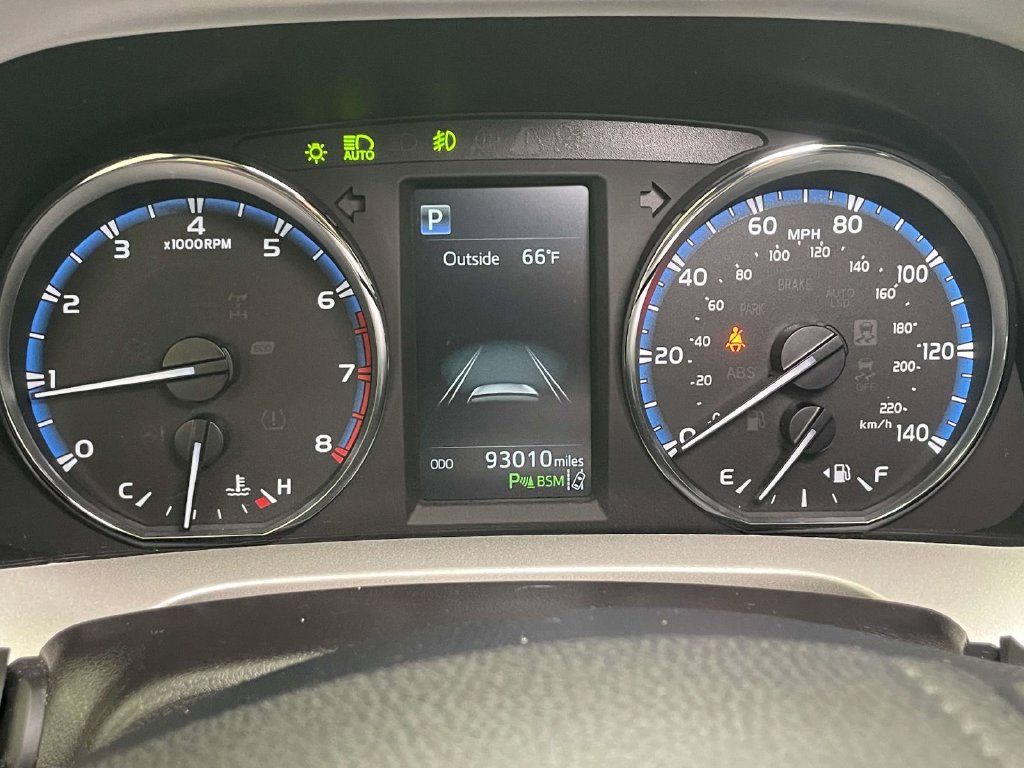 Used 2017 Toyota RAV4 Platinum w/ All Weather Liner Package AWD/4WD image 39