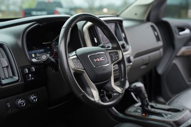 Used 2021 GMC Canyon Denali image 26