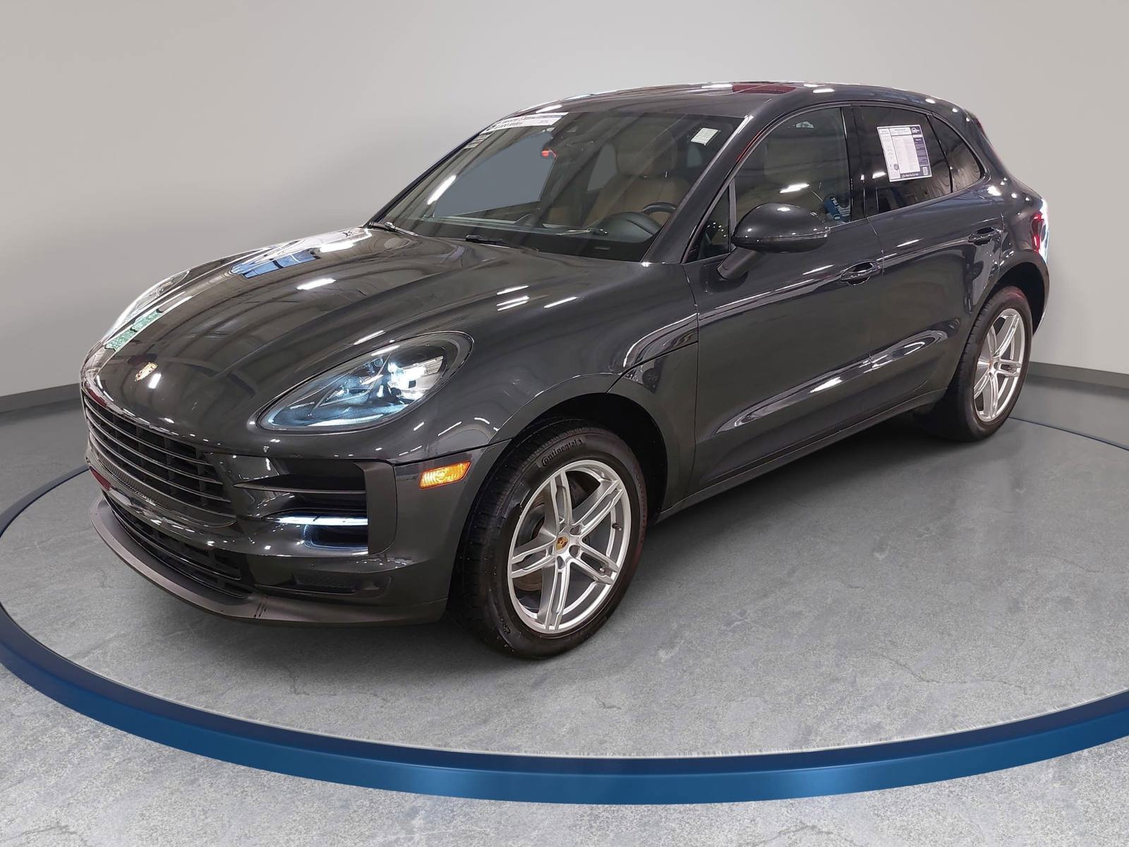 Used 2019 Porsche Macan AWD/4WD image 1