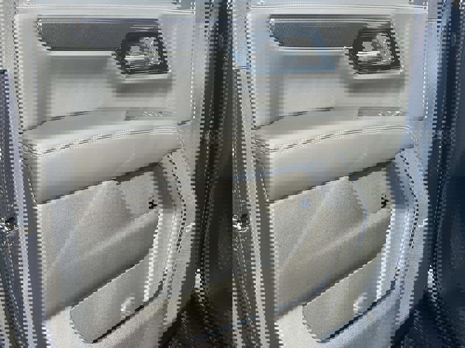 New 2026 GMC Yukon XL Elevation image 20