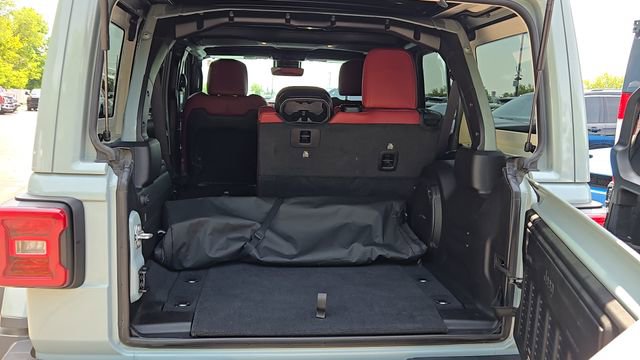 Certified 2024 Jeep Wrangler Unlimited Rubicon 392 image 31