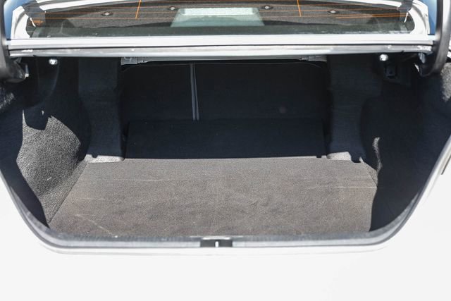 Used 2019 Toyota Camry XSE image 30