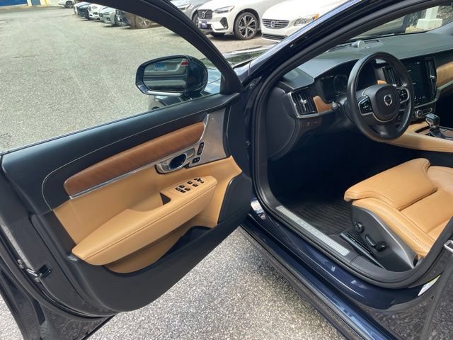 Used 2019 Volvo V90 T6 Inscription w/ Advanced Package AWD/4WD image 10