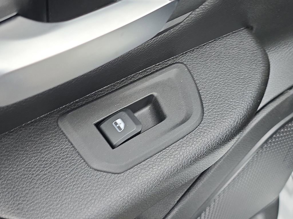 Used 2025 RAM 1500 Tradesman image 11