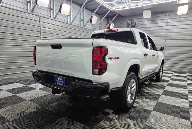 Used 2024 Chevrolet Colorado W/T w/ WT Convenience Package II AWD/4WD image 6