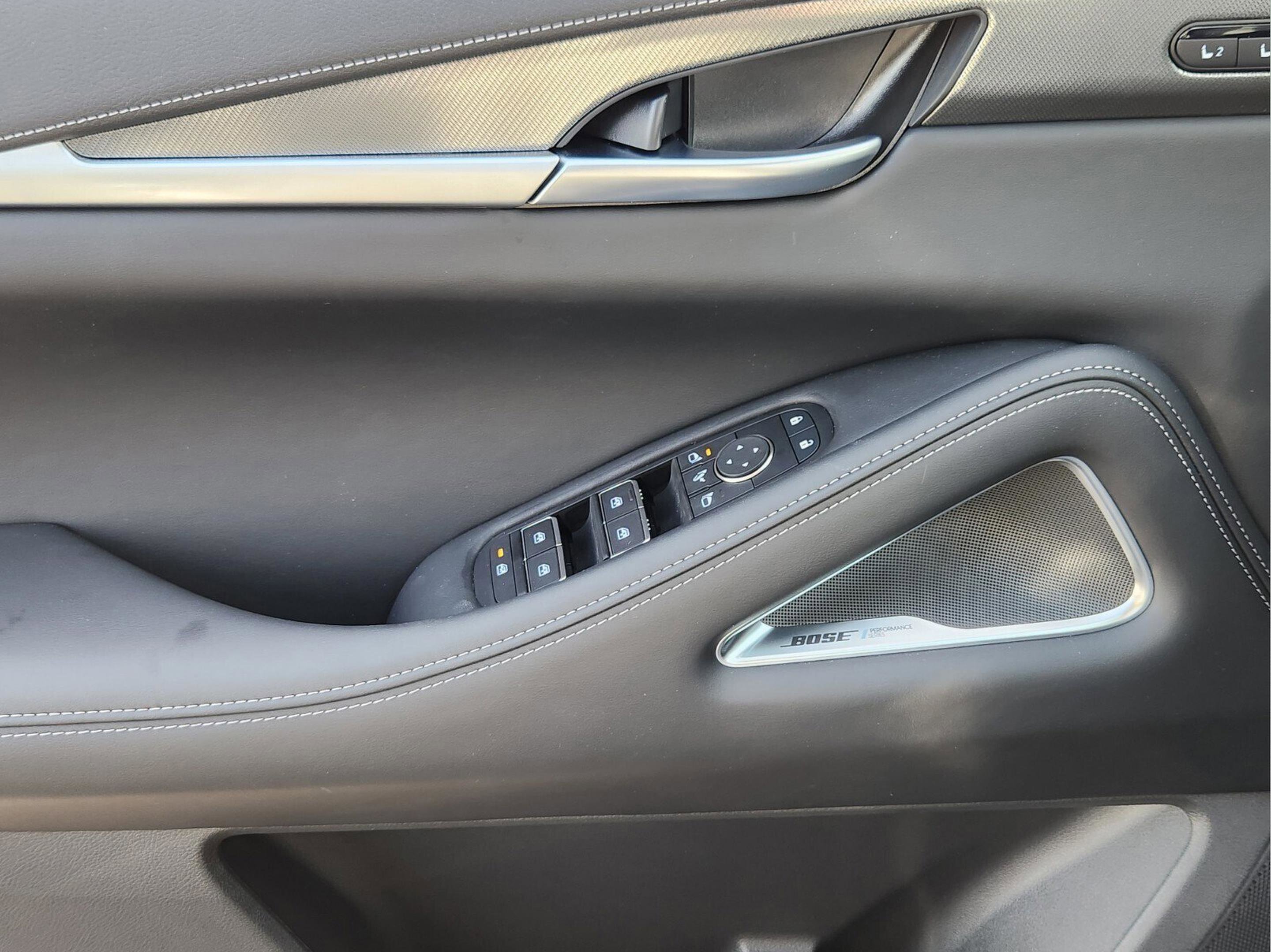 Certified 2025 INFINITI QX60 Luxe w/ Cargo Package image 19