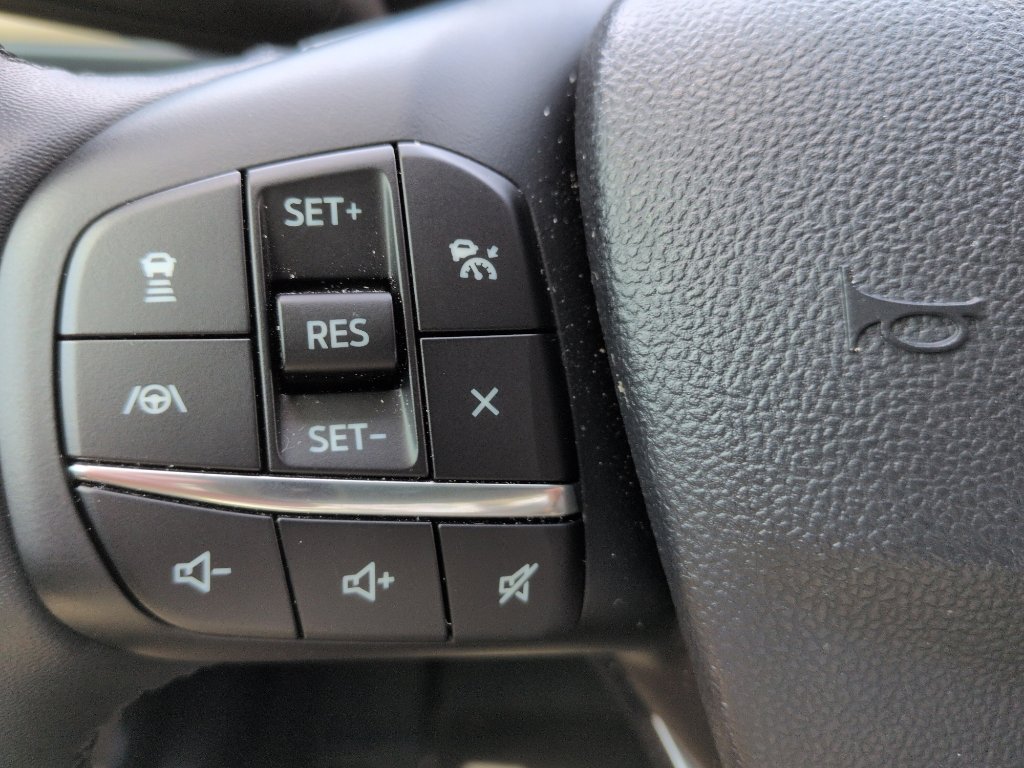 Used 2025 Ford Maverick Lariat w/ 4K Tow Package AWD/4WD image 16