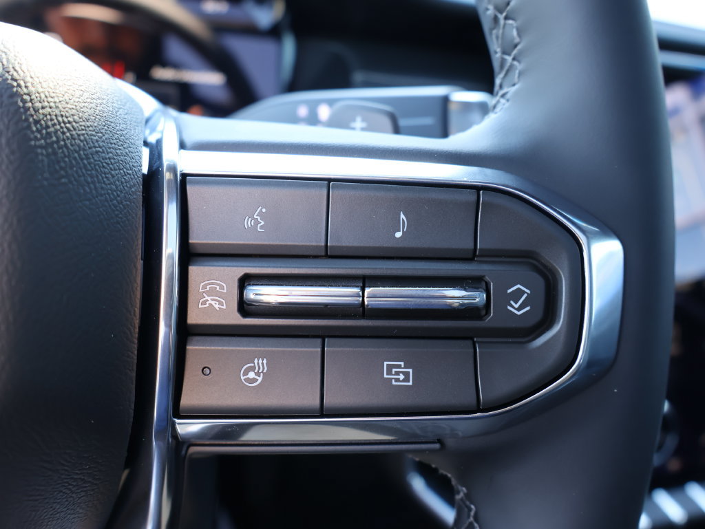 New 2027 GMC Acadia Elevation w/ Black Edition AWD/4WD image 18