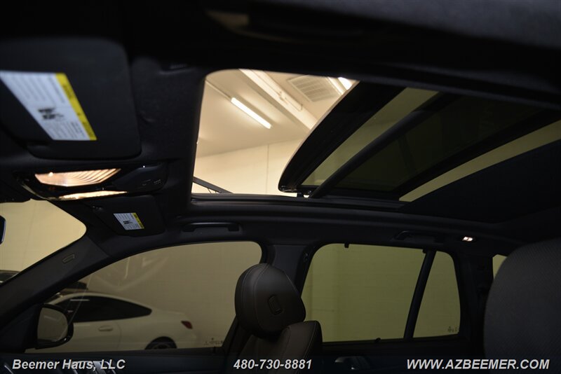 Used 2025 BMW X5 xDrive40i w/ M Sport Package AWD/4WD image 17