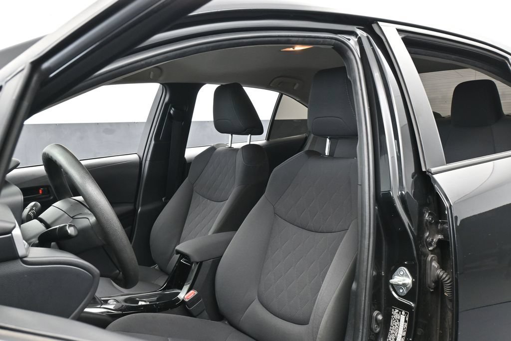 Used 2022 Toyota Corolla LE FWD image 10