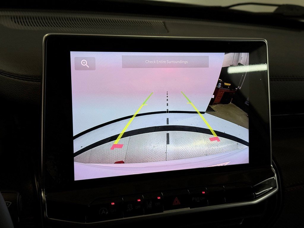 Used 2024 Jeep Compass Trailhawk image 25