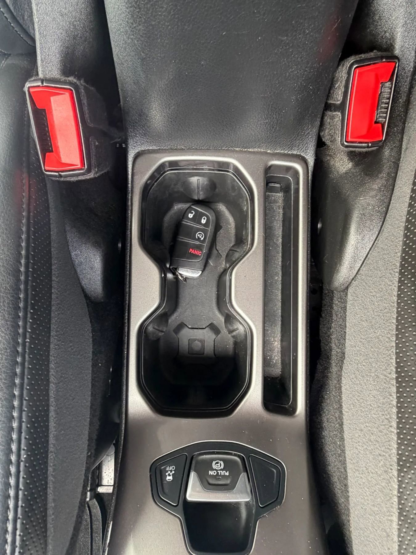 Used 2018 Jeep Renegade Limited FWD image 22