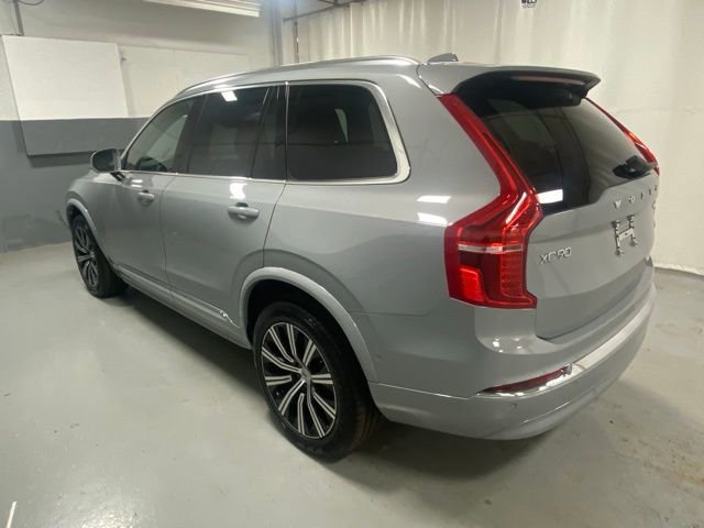 Certified 2025 Volvo XC90 B6 Plus AWD/4WD image 2