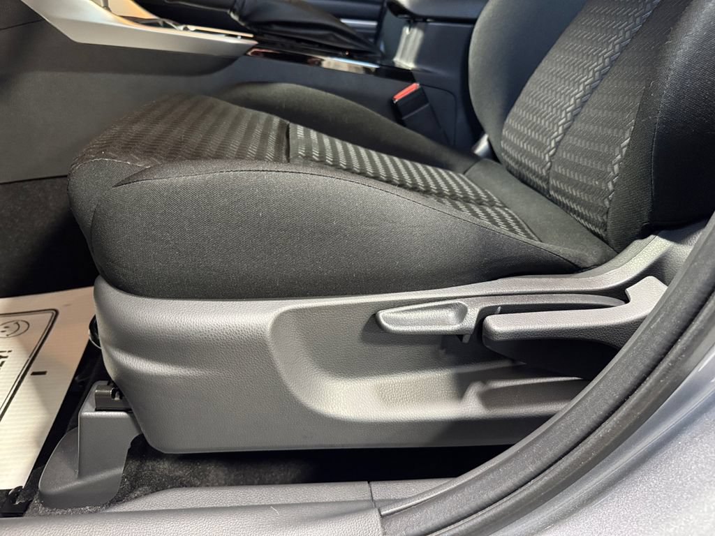 Used 2026 Mitsubishi Eclipse Cross Ralliart AWD/4WD image 13