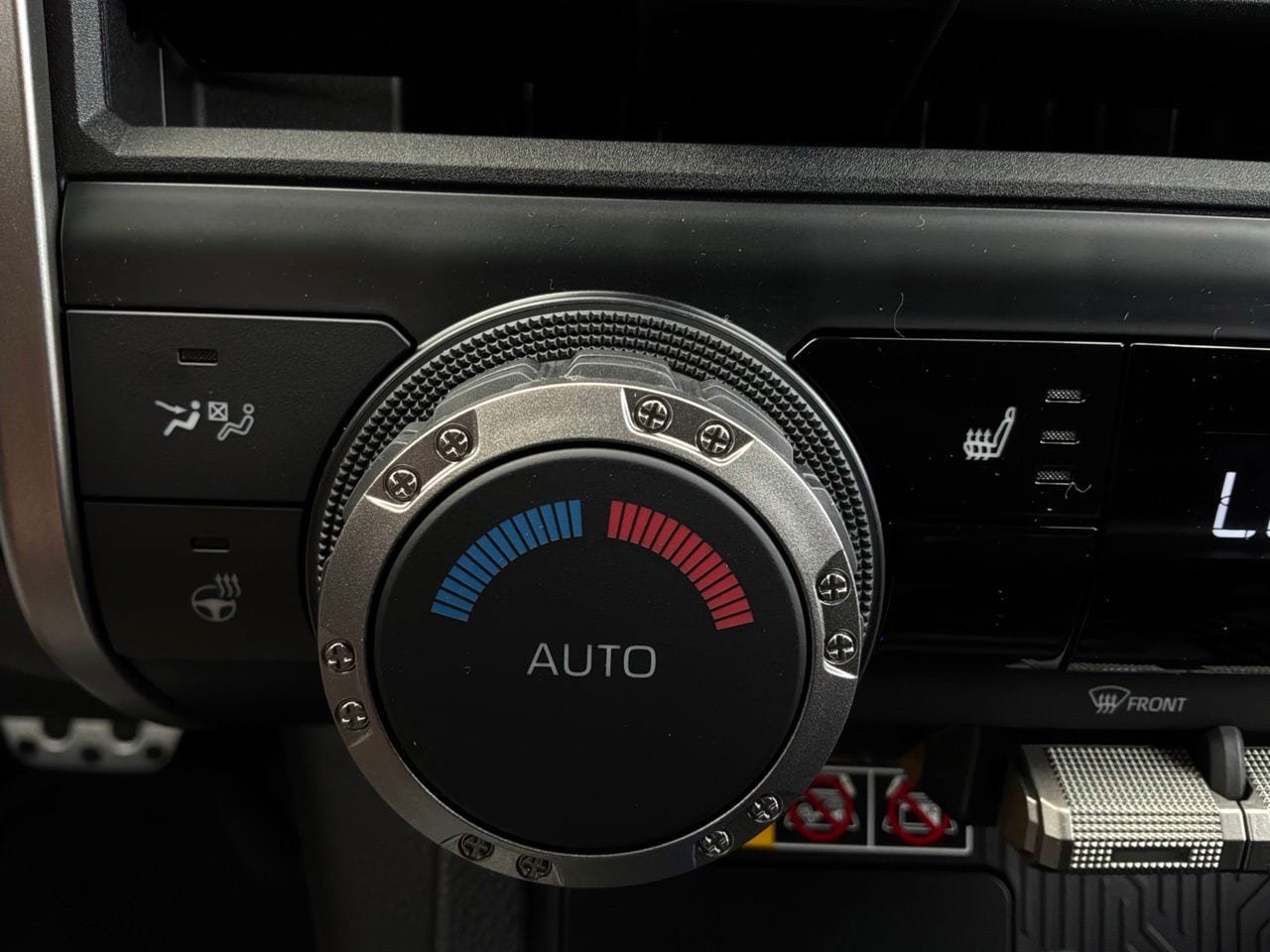 New 2026 Toyota 4Runner TRD Sport AWD/4WD image 25