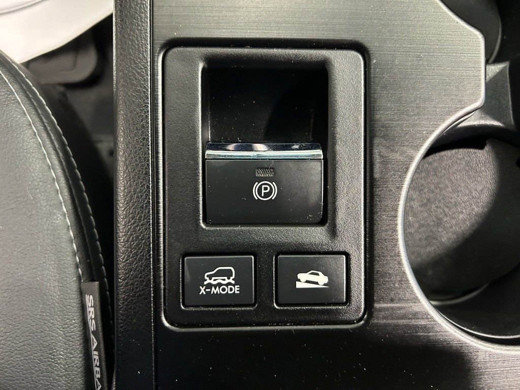 Used 2017 Subaru Outback 2.5i Limited image 15