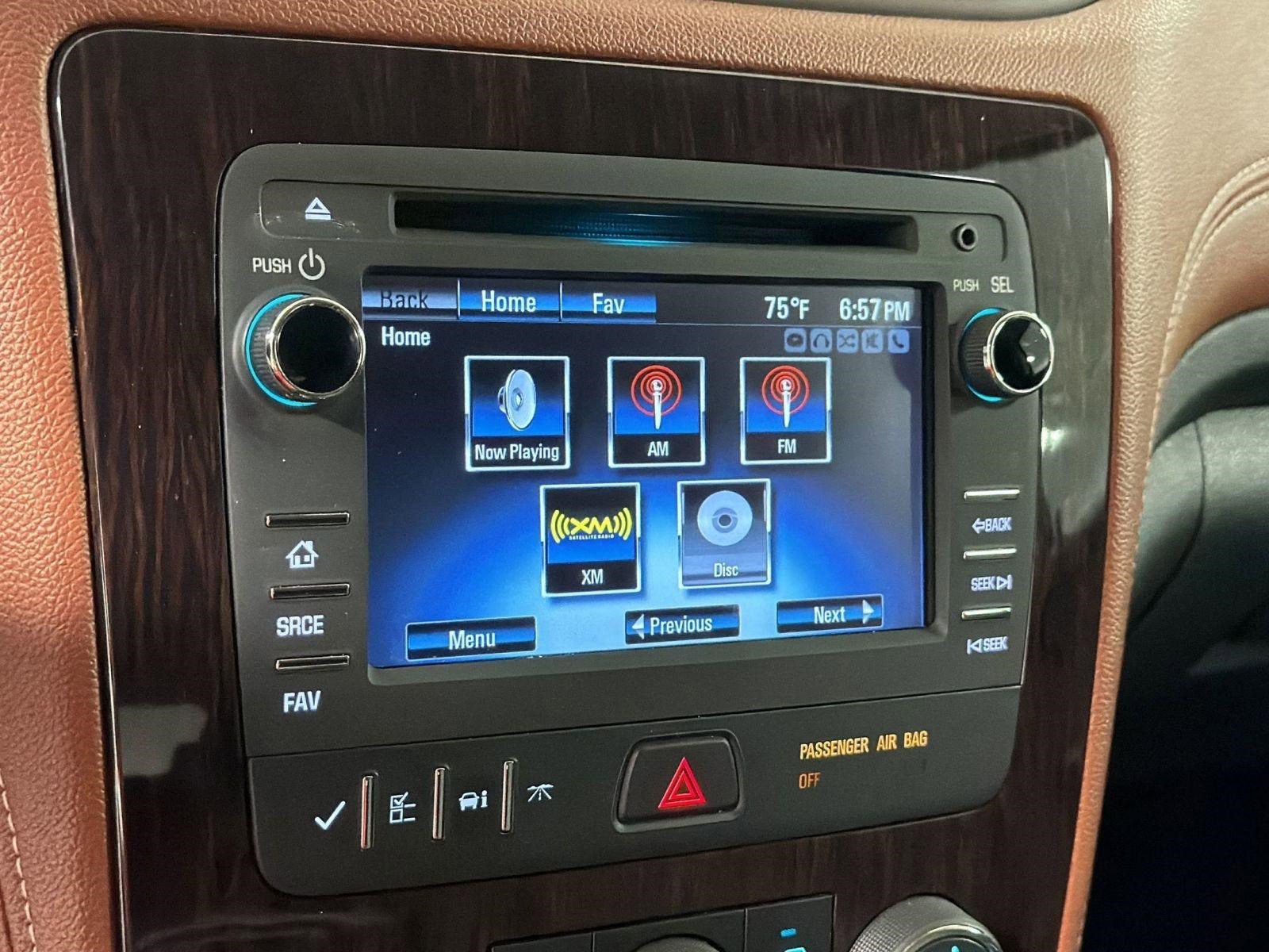 Used 2015 Chevrolet Traverse LT FWD image 24