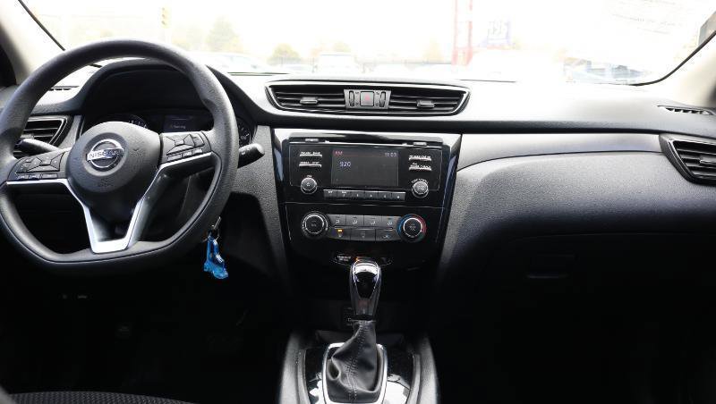Used 2018 Nissan Rogue Sport S w/ S Appearance Package image 16