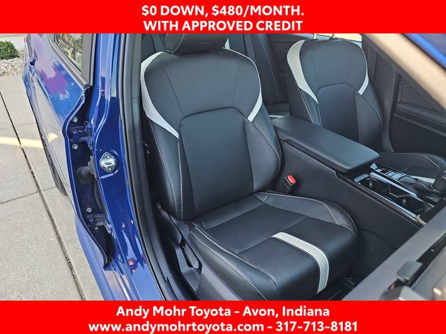 Used 2025 Toyota Camry SE FWD image 35