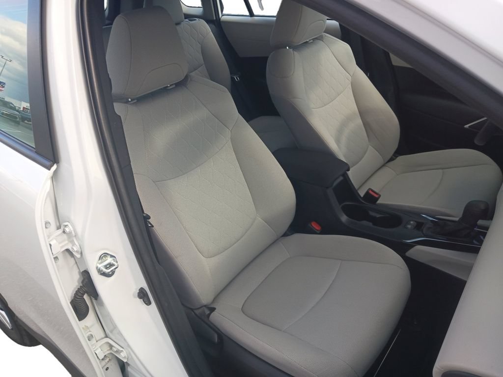 Used 2022 Toyota Corolla Cross L FWD image 27
