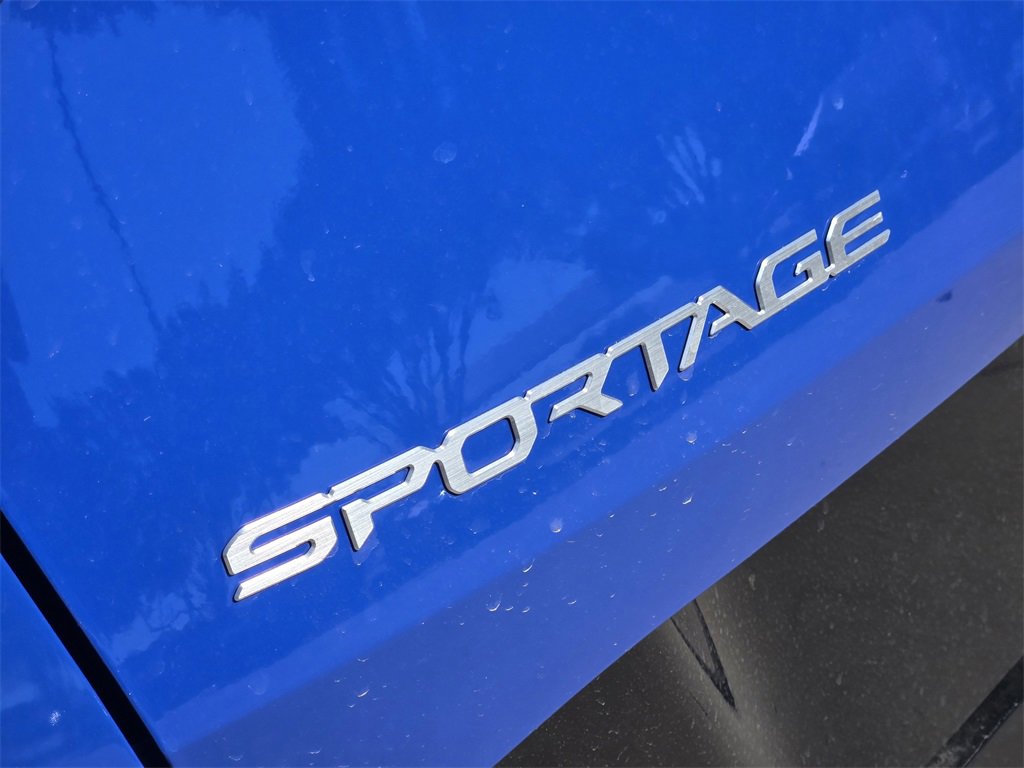 New 2026 Kia Sportage SX image 7