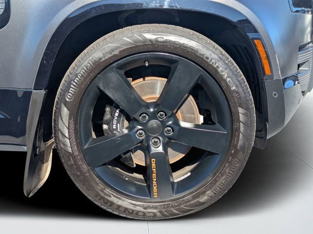 Used 2023 Land Rover Defender 110 Carpathian Edition image 9