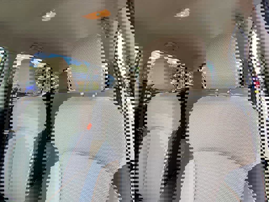 Used 2017 Subaru Crosstrek 2.0i Premium image 15