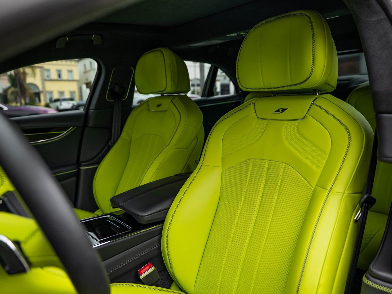 Used 2024 Bentley Flying Spur S V8 image 13