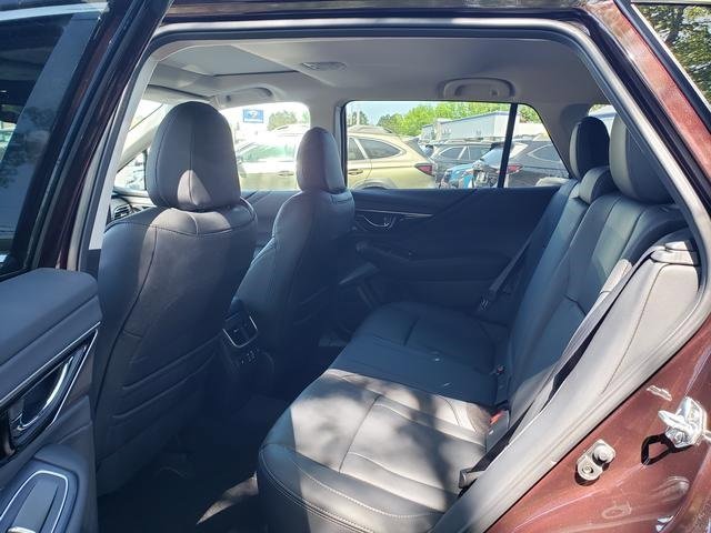 Used 2025 Subaru Outback Touring XT image 11