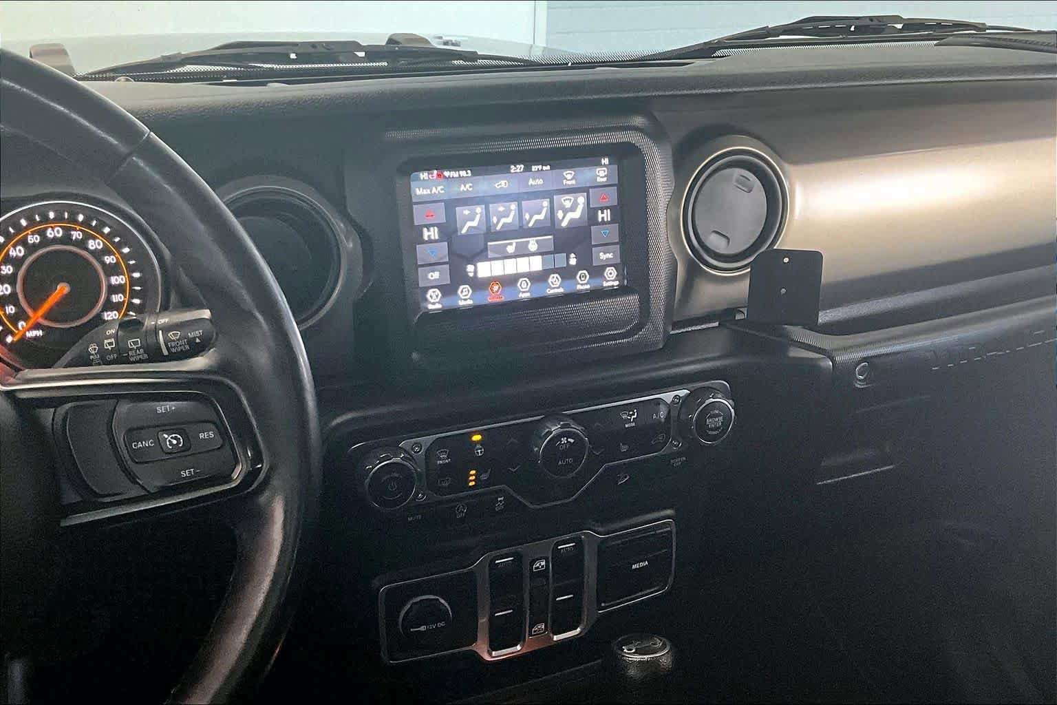 Used 2018 Jeep Wrangler Unlimited Sport S image 12