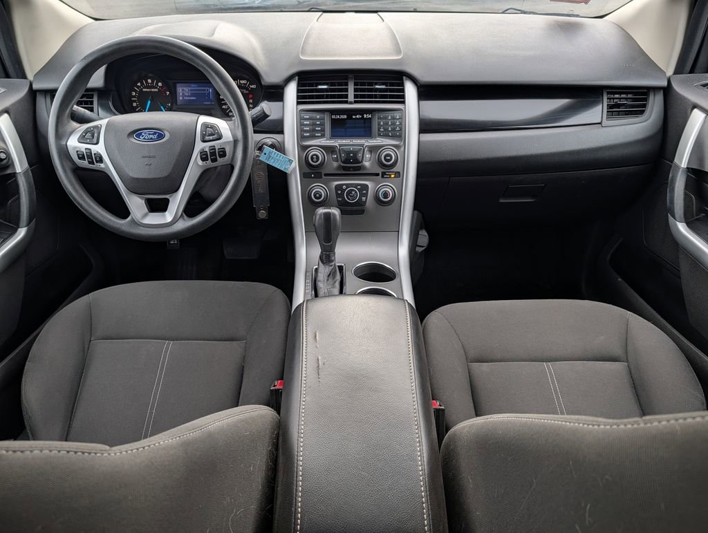 Used 2013 Ford Edge SE image 10