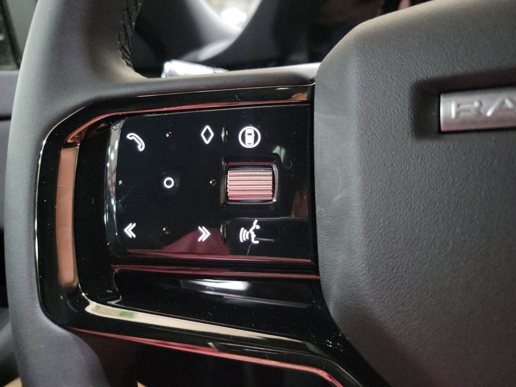 New 2026 Land Rover Range Rover Evoque S image 15