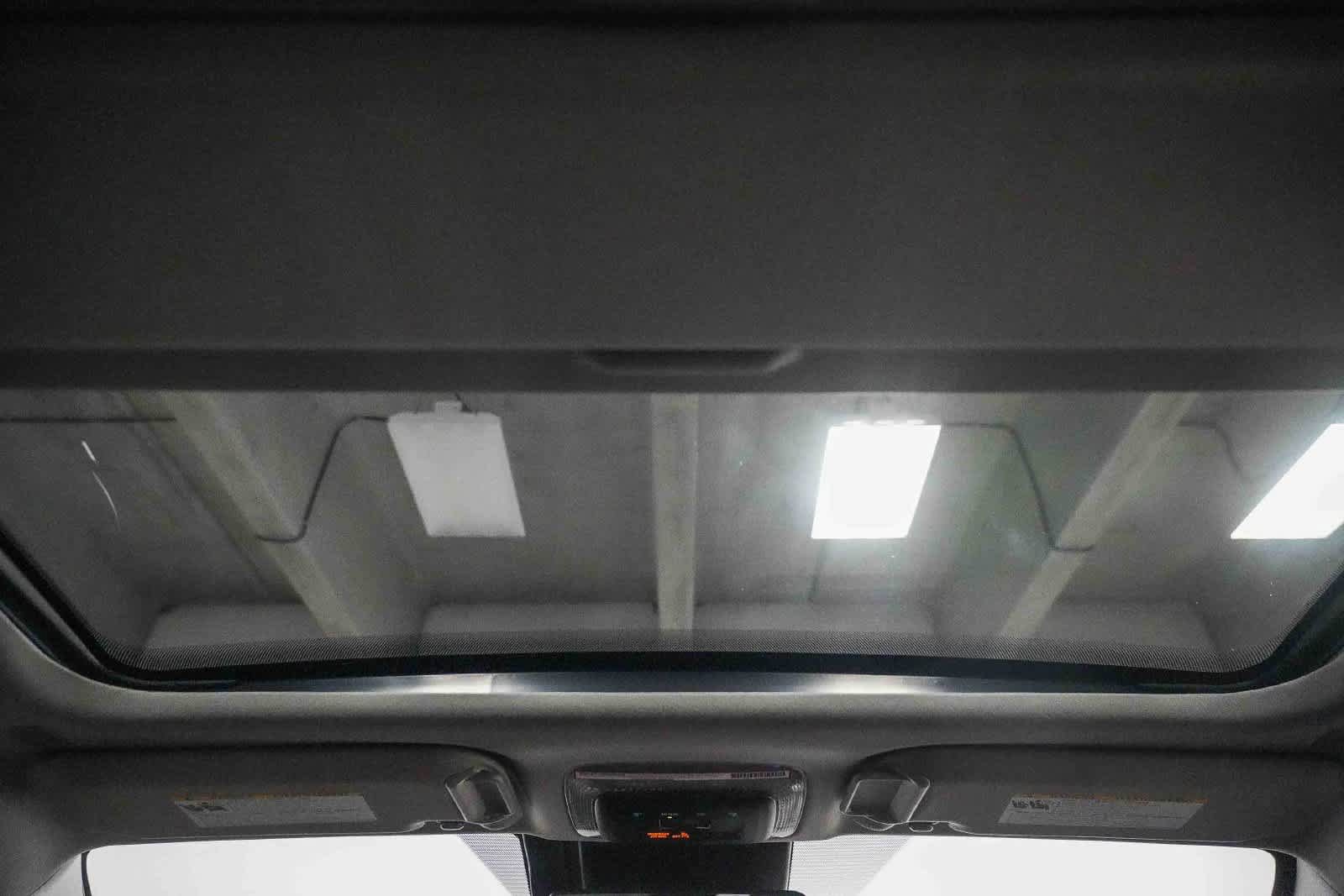 Certified 2024 Toyota Prius XLE FWD image 16