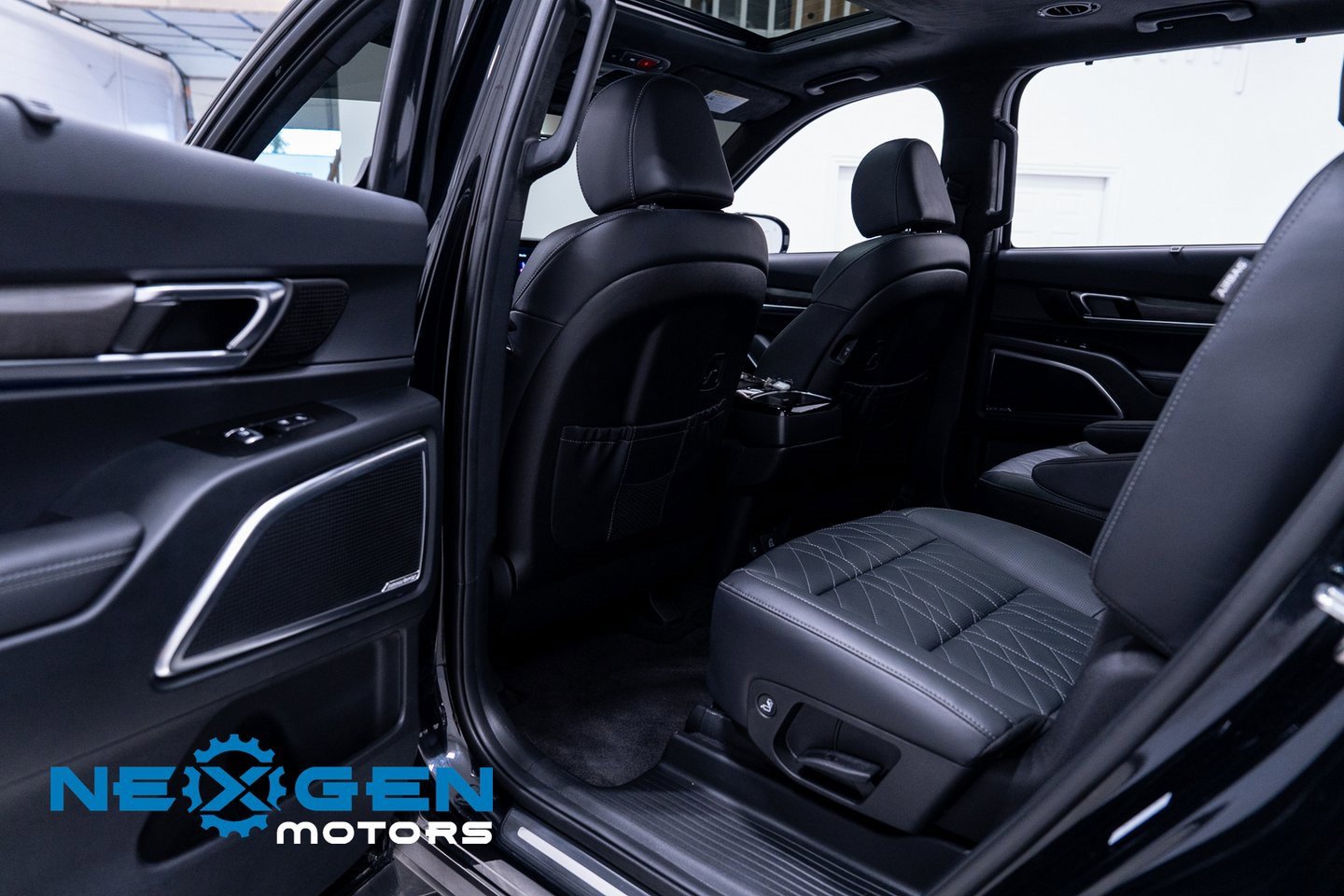 Used 2025 Kia Telluride SX Prestige X-Line image 43