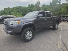 Used 2020 Toyota Tacoma SR w/ SR Convenience Package RWD image 1